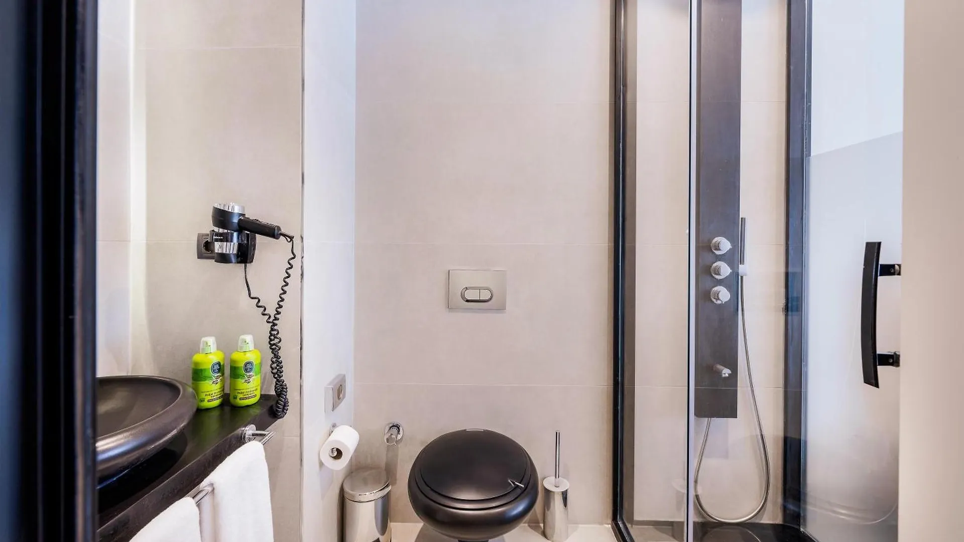 Lei Hotel Antalia 0*,